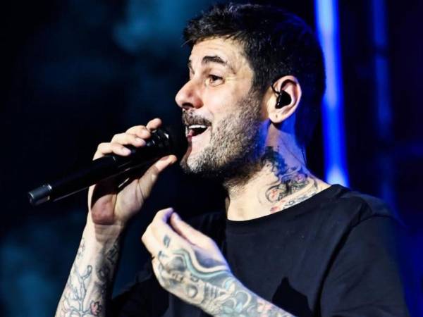 Melendi se encontrará con el público hondureño en un espectáculo concebido como una travesía por sus dos décadas de música. La cita tendrá lugar el próximo 6 de noviembre en Tegucigalpa. A continuación, otros detalles del evento.