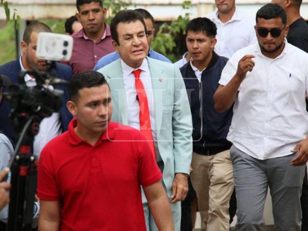 Salvador Nasralla, excandidato presidencial del Partido Liberal de Honduras.