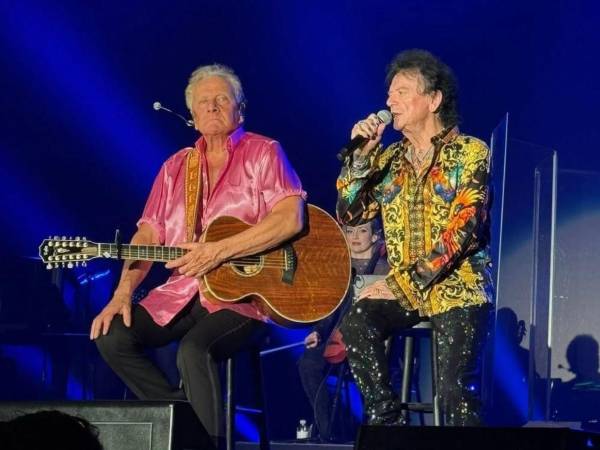 Quedan pocas entradas. Eso, por sí solo, dice más que cualquier cifra de ventas: Air Supply está a punto de agotar su regreso a Honduras, un país al que no visitaban desde hace más de veinte años.