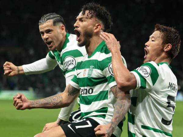Sporting Lisboa se metió a última hora a octavos de final de Champions League.