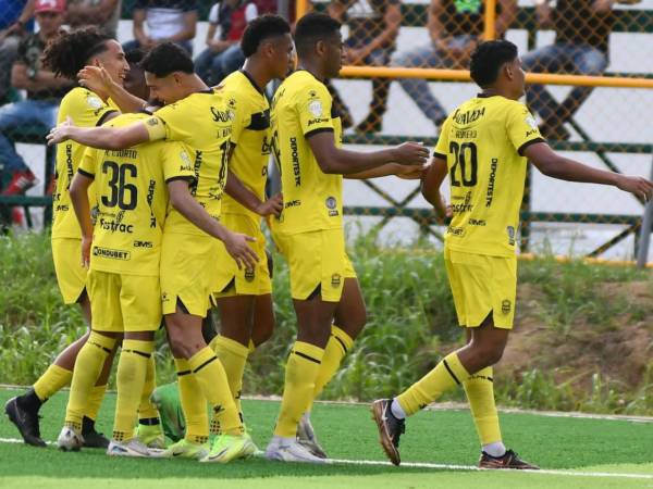 César Romero le dio el triunfo al Real España sobre el Juticalpa FC.