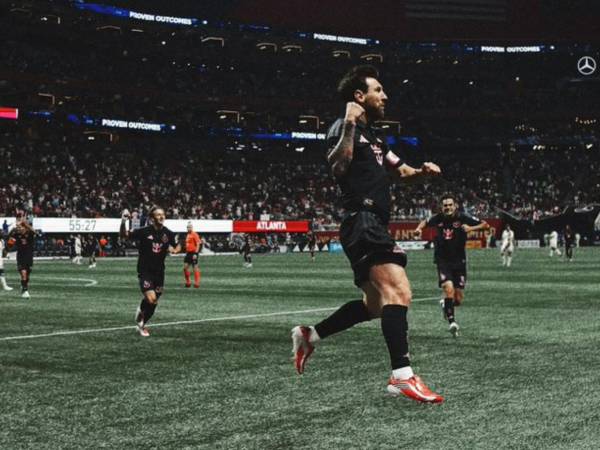Lionel Messi marcó dos goles con Inter Miami ante Atlanta United y llegó a 936 en toda su carrera.