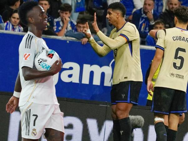 El Real Madrid y el FC Barcelona están en la cima de la tabla de posiciones.