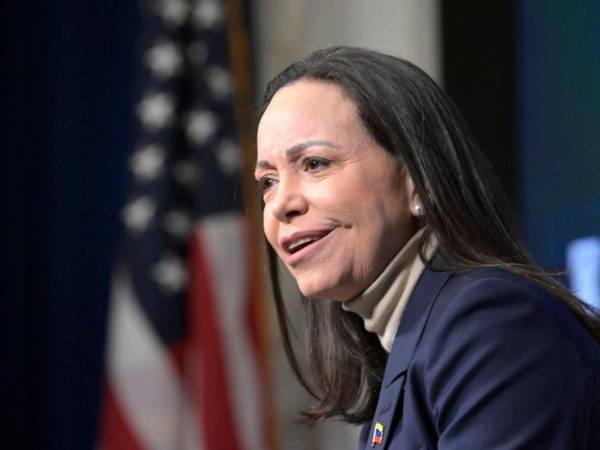 La operación fue organizada por Grey Bull Rescue y se realizó bajo estrictas medidas de seguridad.