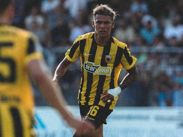 El Misilito saltó al terreno de juego sobre el minuto 80 en sustitución del rumano Răzvan Marin.