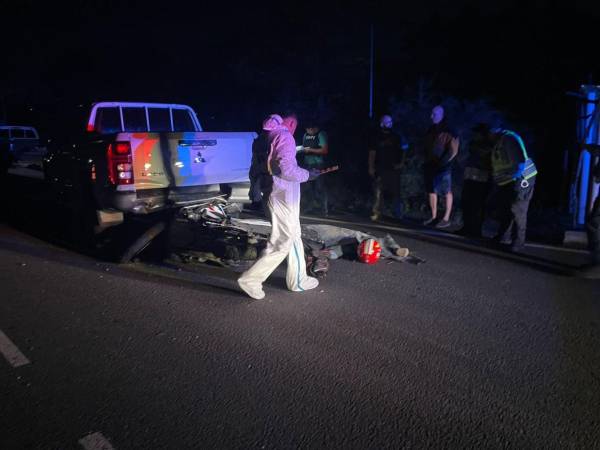 La señora Glenda Iseyda Bonilla Cerrato falleció al impactar contra un carro en el Canal Seco.
