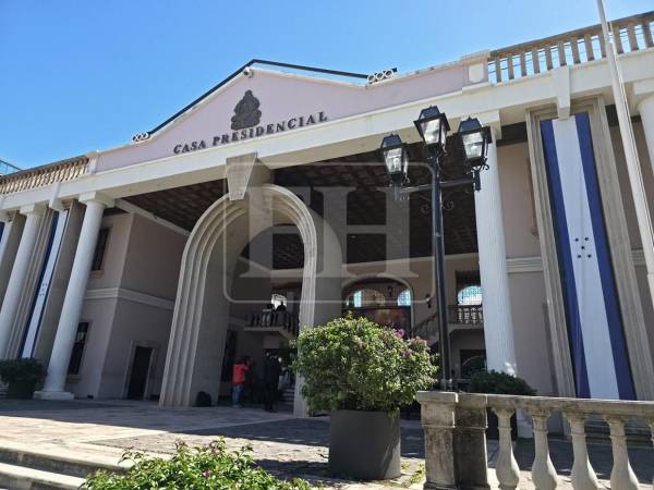 El anuncio fue confirmado por el ministro de Comunicación y Estrategia, José Argueta, donde anunció que se discutirán varios temas de la agenda del mandatario.