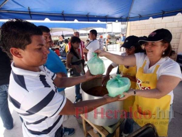 Las mipymes necesitan de personal para culminar y distribuir sus productos en el mercado nacional, de esa forma se logra generar más empleos, informó la directora de la Asociación Hondureña de Instituciones Bancarias (Ahiba), María Lidya Solano.