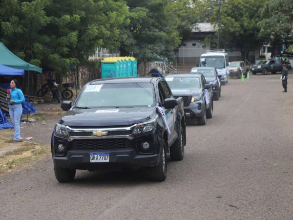 Las maletas electorales hacia los Estados Unidos y a todos los municipios del departamento de Cortés se ejecutó hoy domingo.