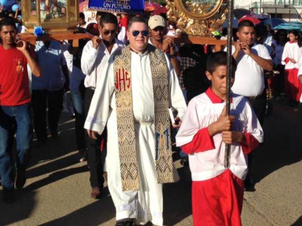 Los candidatos a cargos de elección pública ya están realizando sus cierres de campaña para dar inicio al periodo de silencio electoral, que comenzará el martes 25 de noviembre.