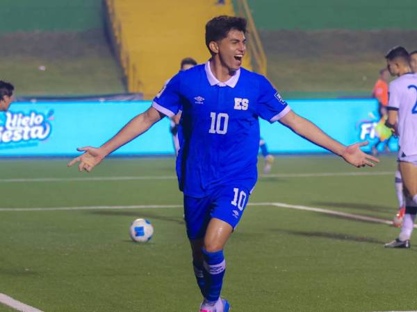 Imágenes del desarrollo del partido.