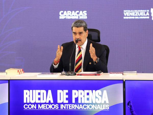 Maduro mencionó que declarará a Venezuela en armas si Estados Unidos cruza sus fronteras