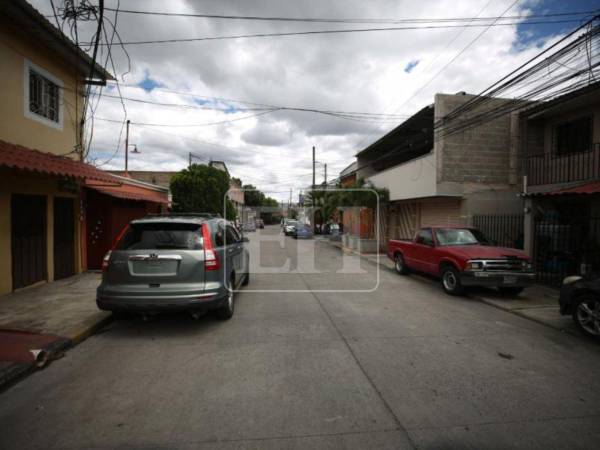 En esta cuadra, en la tercera calle de la colonia Torocagua de Comayagüela, vivían cinco de las víctimas mortales del accidente en Quimistán.