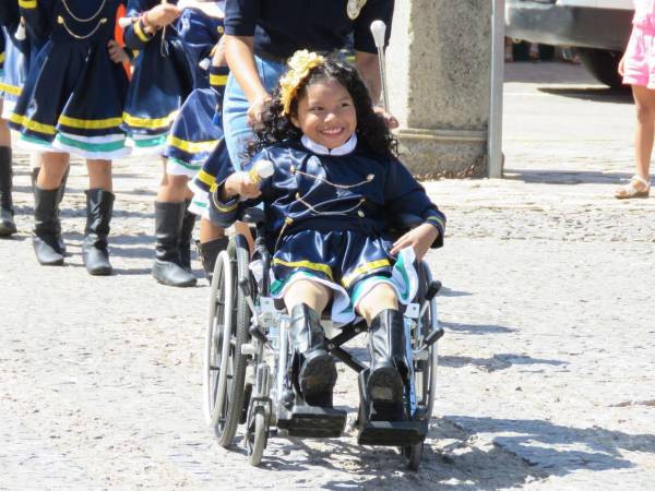 Los desfiles patrios de este 15 de septiembre tuvieron un matiz especial con la participación de niños que demostraron alegría y entusiasmo en cada presentación. Más fotos a continuación.