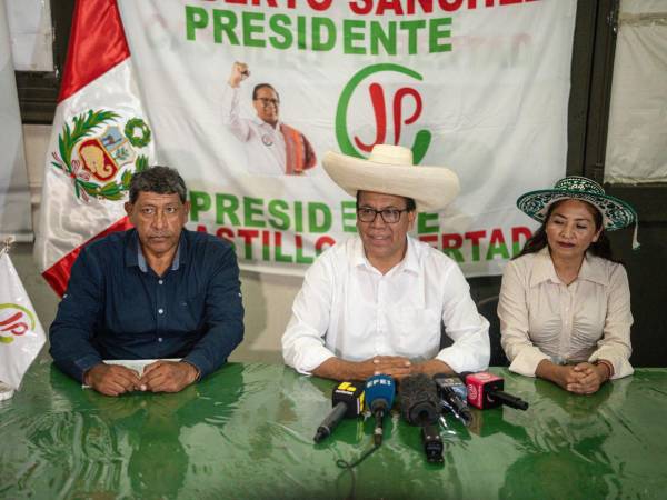 Más de 27,3 millones de peruanos estaban convocados este domingo a elegir a sus autoridades nacionales para el período 2026-2031.