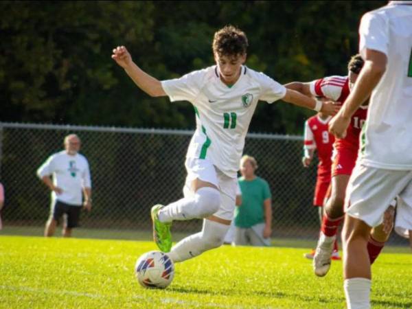 Jeremy Cruz durante un partido con el Concord.