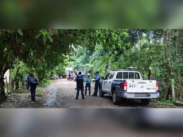 Al lugar llegaron las autoridades policiales y los familiares del fallecido.