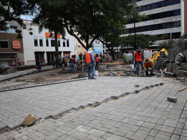 La obra busca rescatar el valor patrimonial del centro de Tegucigalpa, ofreciendo un espacio más funcional, seguro y atractivo para la ciudadanía.
