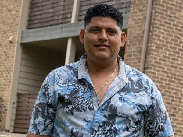 Omar Oliva se encuentra recibiendo atención médica en un centro asistencial.