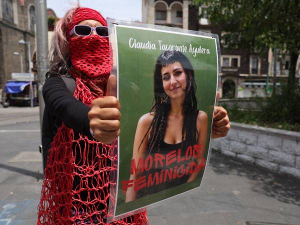 Intensifican la búsqueda del sospechoso por el feminicidio de la joven española.