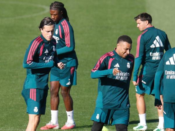 El Real Madrid se alista para enfrentar a Villarreal en busca de acercarse al primer lugar.