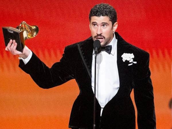 Bad Bunny recibió un reconocimiento durante la edición anterior de los Grammy.
