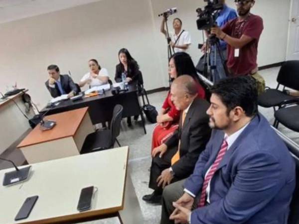 Los exlegisladores declarados culpables son Aracely Chavarría Cabrera, Ronald Arango Ordóñez y Humberto Sosa Mendoza.