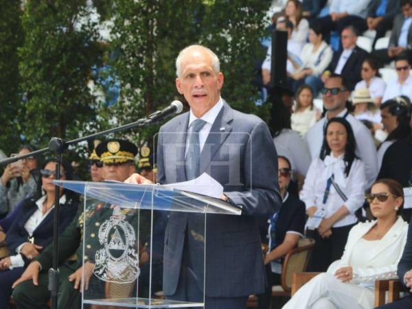 El mandatario dio su segundo discurso del día dentro del Estadio Nacional.