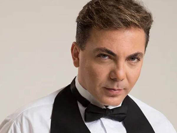 Cristian Castro sorprendió al confirmar que se encuentra completamente soltero y abierto a iniciar una nueva etapa sentimental en su vida.