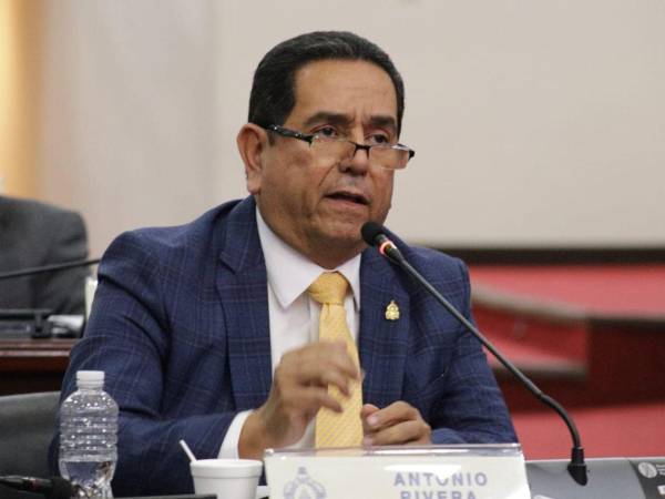 El diputado Antonio Rivera Callejas advierte que el pacto político está roto y que los aspirantes deberán someterse a pruebas toxicológicas y legales.