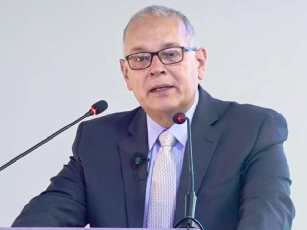 El escritor y político venezolano Alejandro Peña Esclusa envió un mensaje a Honduras previo a las elecciones.