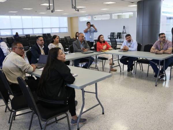 Con su estabilidad financiera en riesgo, la UNAH llama a estudiantes y docentes a exigir el cumplimiento del artículo 161 de la Constitución.