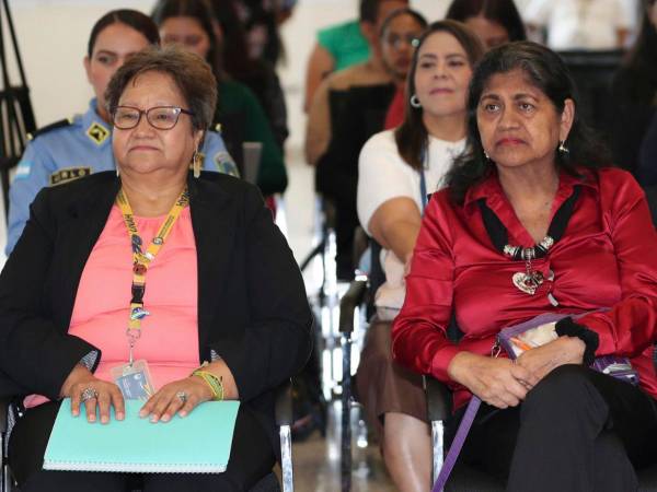 Las mujeres condenaron el ascenso de agresiones, difamaciones y campañas de odio contra las mujeres participantes del proceso electoral.
