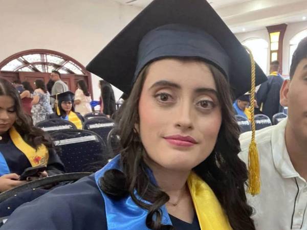 Endy Yadira Jiménez Calderón, de 33 años, laboraba como supervisora en una maquila de la comunidad de Naco en Quimistán, Santa Bárbara. Antes de descompensarse, tuvo una discusión con un jefe.