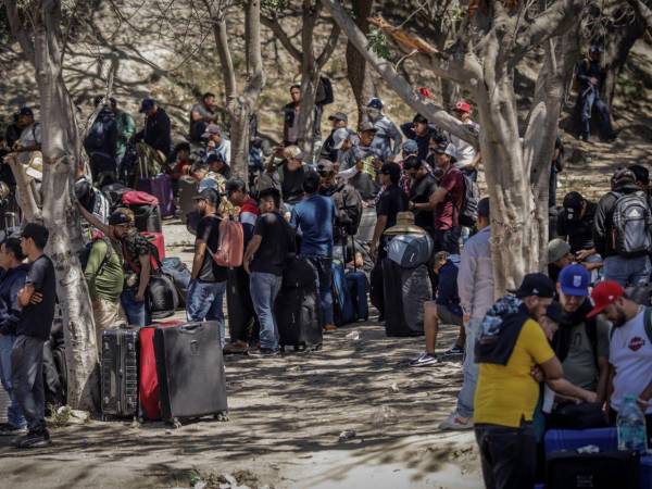 Miles de hondureños retornaron al país tras ser deportados desde Estados Unidos, México y otros países de la región.