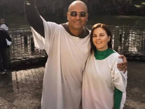 El hecho generó múltiples reacciones entre sus seguidores, en su mayoría mensajes de alegría y apoyo por la decisión tomada por el intérprete de reguetón.