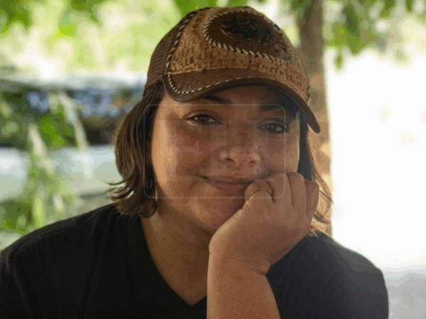 El crimen de Nancy Hernández, ocurrido en municipio de La Libertad, Comayagua, ha dado un giro en las últimas horas tras nuevos datos revelados por las autoridades policiales, siendo su expareja el principal sospechoso. ¿Qué pasó ese día?