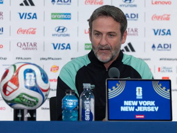 Thomas Christiansen y Panamá no pudieron ganar ningún juego ni empatar en la Copa del Mundo.