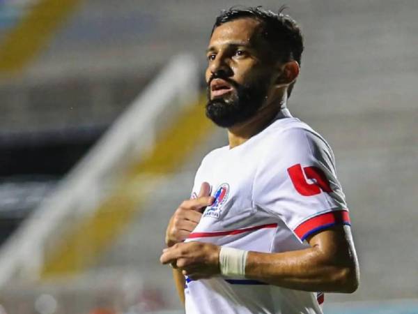 Jorge Álvarez todavia tiene contrato con el Olimpia y por lo tanto el club decide.