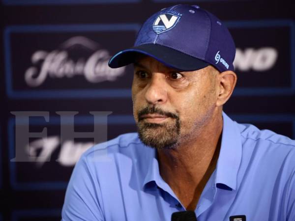 Marco Figueroa llama 'piedra' a periodista y advierte a Honduras: Aquí sufrió Costa Rica