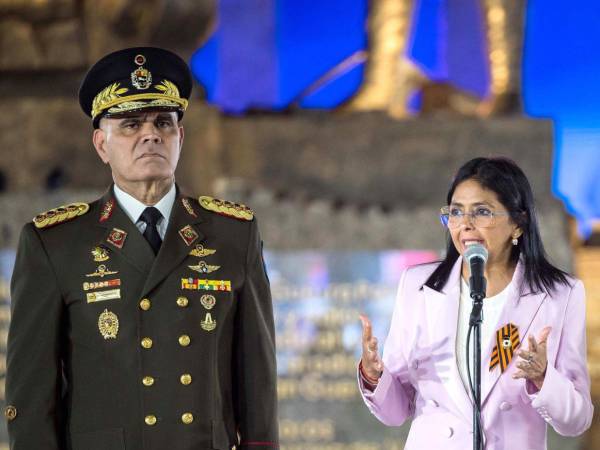 <b>Vladimir Padrino López</b> fue destituido por la presidenta encargada Delcy Rodríguez.