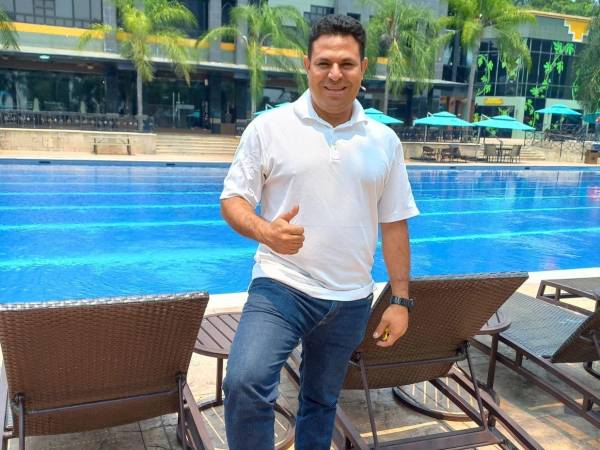 Un domingo de luto para la familia Morales, luego de que el abogado Edwin Arcadio Morales, de 44 años, fuera encontrado sin vida tras ser arrastrado por la corriente del río Guacirope, en el municipio de Nacaome, departamento de Valle. Así fueron las labores de rescate.