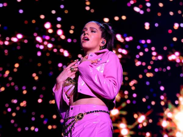 Distribuido a través de Columbia Records, el nuevo álbum de Rosalía ha sido grabado con la Orquesta Sinfónica de Londres.