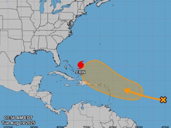 El centro del ciclón, de categoría 3, de un total de 5 en la escala Saffir-Simpson, se encontraba esta mañana a unos 1.070 kilómetros al suroeste de Bermudas.