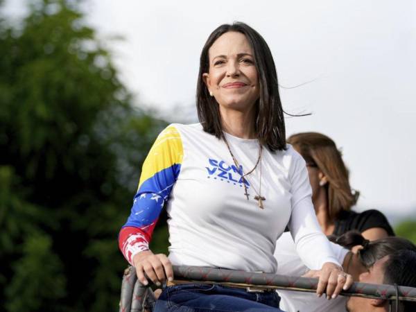 La dirigente opositora venezolana <b>María Corina Machado </b>​​​​​​felicitó a Nasry Asfura.