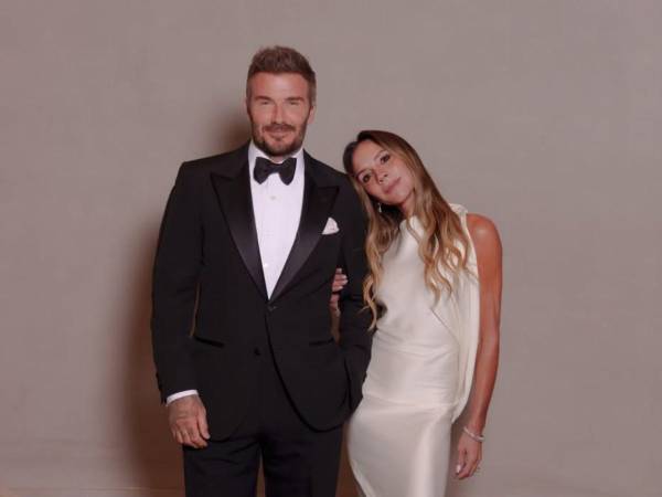 Sir David Beckham, el exfutbolista que una vez fue fotografiado en cada estadio del planeta, acaba de marcar un nuevo hito en su trayectoria. Esta semana se convirtió en el primer deportista de la historia del Reino Unido en alcanzar el estatus de multimillonario.