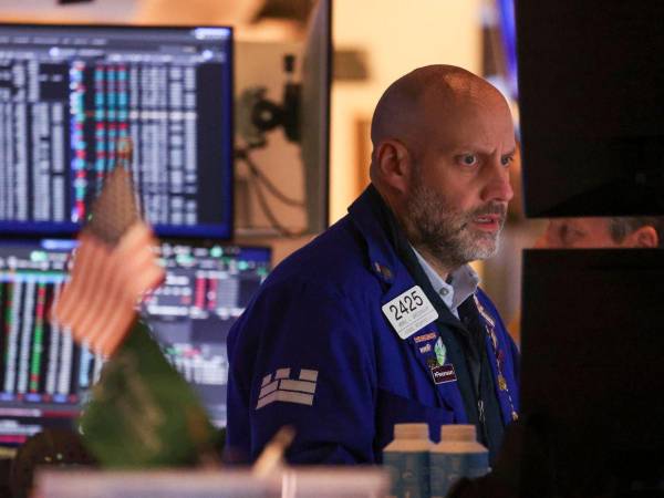 Varios analistas apuntan que en los mercados se ha activado el 'Sell America' trade (Operación 'Vender EE.UU.').