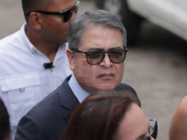 El exmandatario era acusado por los delitos de lavado de activos y fraude, proceso permanecía abierto desde 2023 y estaba relacionado con el presunto desvío de unos 10.8 millones de dólares entre 2010 y 2013.