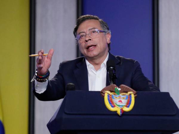 Estados Unidos revocó la visa a Petro después de que este pidiera en septiembre desde Nueva York a los militares estadounidenses que desobedecieran las órdenes de Trump.