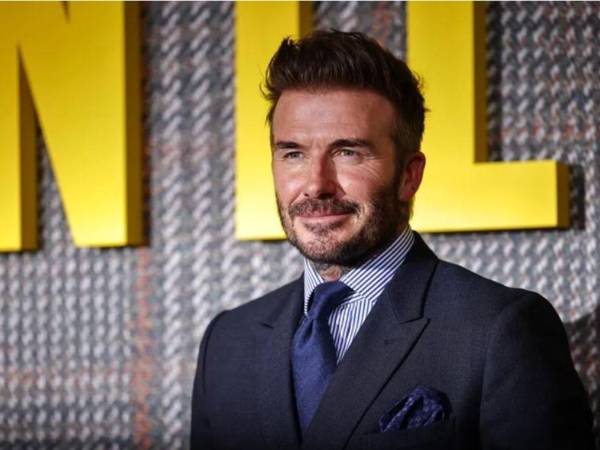 El ex futbolista David Beckham rompió el silencio en un programe económico en Suiza. Y entre líneas dijo: Hay que dejar que los hijos cometan errores.